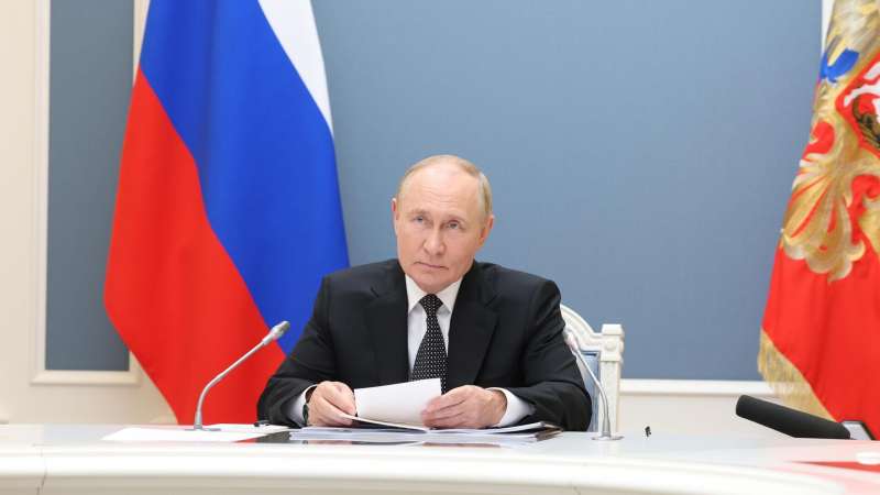 США провоцируют гонку вооружений, заявил Путин